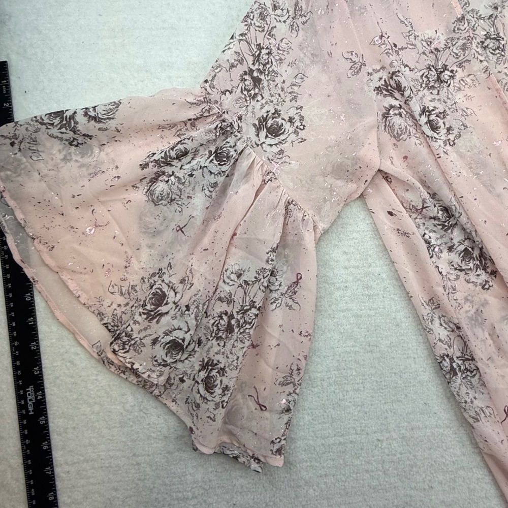 Torrid Pink Floral Metallic Foil Kimono Bell Sleeve Cardigan 1 fairy core barbie - Picture 4 of 10